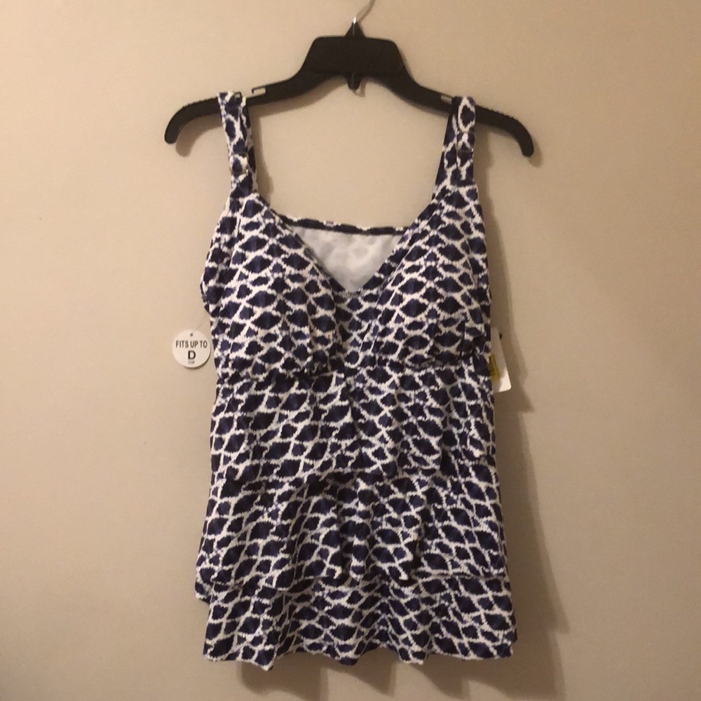 SHAPE SOLVER - Halter Swim Top